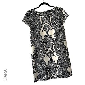 ZARA WOMAN NWOT BLACK & WHITE PAISLEY VICTORIAN PRINT DRESS SHORT SLEEVE | XS